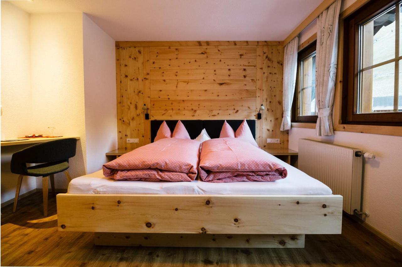 Gaestehaus Berger Sankt Jakob in Defereggen Luaran gambar