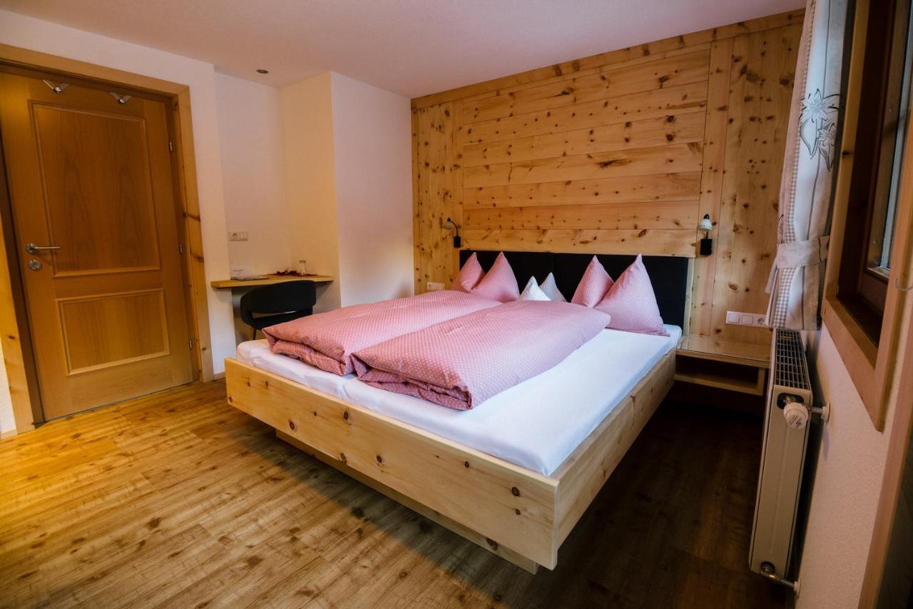 Gaestehaus Berger Sankt Jakob in Defereggen Luaran gambar